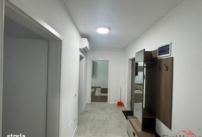 Apartament cu 2 camere, mobilat în Central