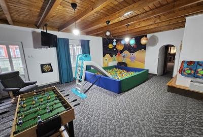 Spațiu comercial, de 120 mp, în Central