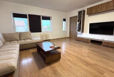 Apartament cu 3 camere semidecomandat, mobilat în Dumbrăvița