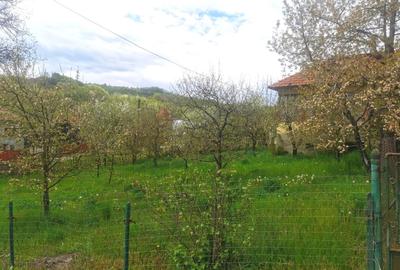 Casă cu 4 camere în Văleni-Dâmbovița - 4
