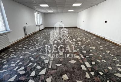 Spațiu comercial, de 110 mp, în Central - 2