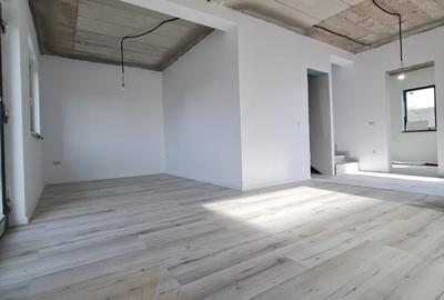 Casă individuală cu 4 camere cu Canalizare în Costi - 4