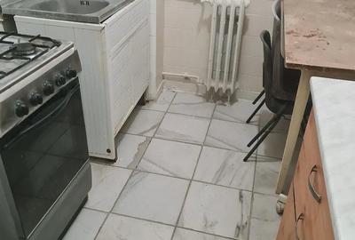 Apartament cu 3 camere decomandat în Circumvalațiunii - 2
