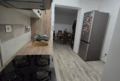 Apartament cu 3 camere decomandat în Central - 11