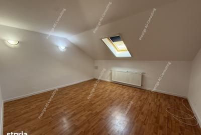 Casă cu 4 camere cu Teren 408 Mp în Elisabetin