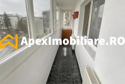 Apartament cu 3 camere semidecomandat, mobilat în Central