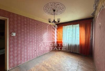 Apartament cu 3 camere decomandat în Dacia - 1
