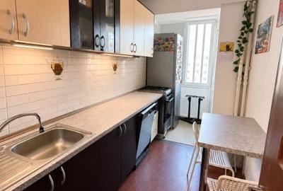 Apartament cu 2 camere semidecomandat, mobilat în Dorobanți