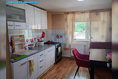 Casă cu 4 camere cu Teren 500 Mp în Smârdan - 1