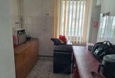 Spațiu comercial, de 45 mp, în 1 Mai - 3