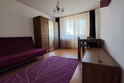 Apartament cu 2 camere decomandat în Drumul Taberei