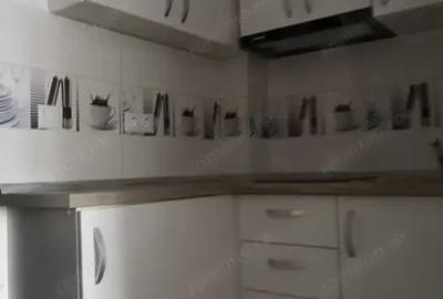 Garsonieră decomandată în Brâncoveanu