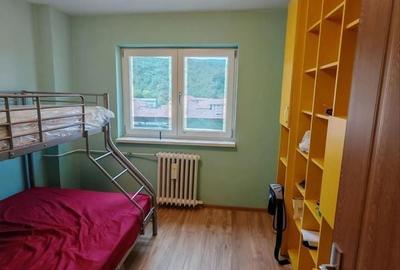 Apartament cu 3 camere decomandat în Central - 4