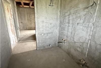 Casă cu 5 camere cu Teren 800 Mp în Central - 5