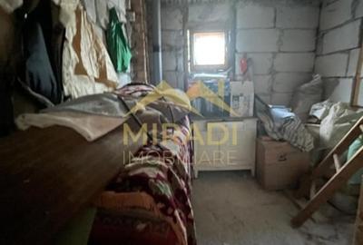 Casă cu 7 camere cu Teren 580 Mp în Valea Doftanei - 25