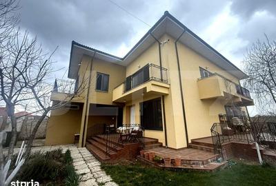 Casă cu 4 camere cu Teren 700 Mp în Central - 6