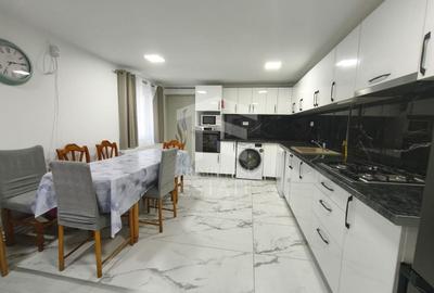 Casă individuală cu 4 camere cu Canalizare în Palazu Mare - 6