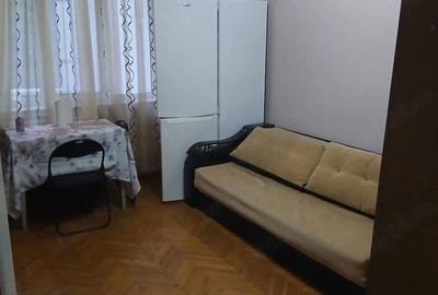 Garsonieră decomandată în Micro 19