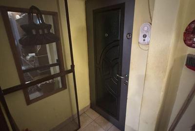 Apartament cu 3 camere semidecomandat în Micro 15 - 7