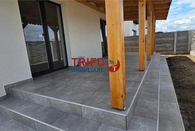 Casă cu 5 camere cu Teren 370 Mp în Central