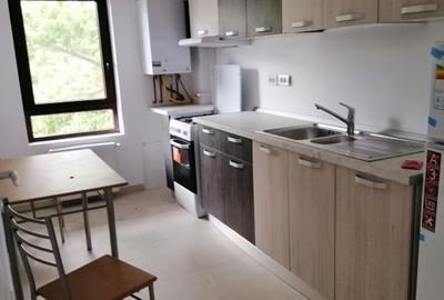 Apartament cu 2 camere decomandat în Tătărași