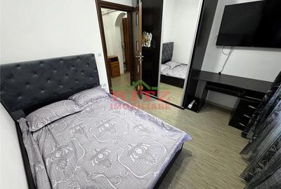 Apartament cu 3 camere semidecomandat în Ultracentral
