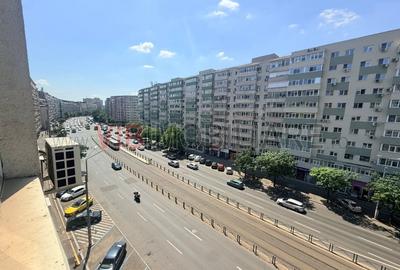 Apartament cu 3 camere semidecomandat în Lizeanu - 9