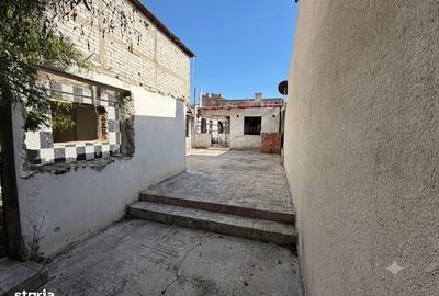 Spațiu comercial, în Tomis II