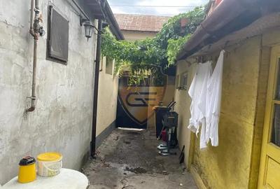 Casă cu 3 camere cu Canalizare în Central - 3