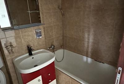 Apartament cu 2 camere decomandat în Pantelimon