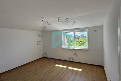 Apartament cu 2 camere decomandat în Sânpetru - 3