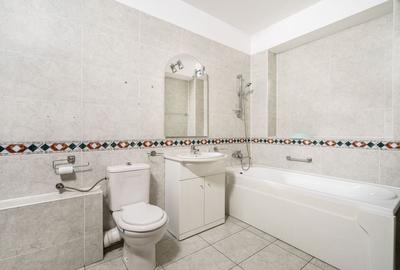 Casă cu 5 camere cu Canalizare în Barbu Văcărescu - 5