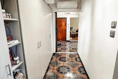 Apartament cu 3 camere decomandat în Fizicienilor