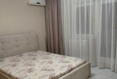 Apartament cu 3 camere în Nerva Traian