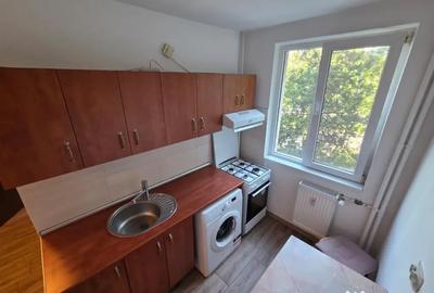 Apartament cu 2 camere decomandat în Drumul Taberei - 4