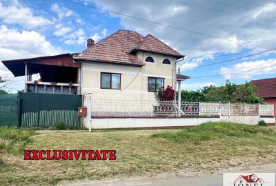 Casă individuală cu 4 camere cu Canalizare în Ighiu - 1