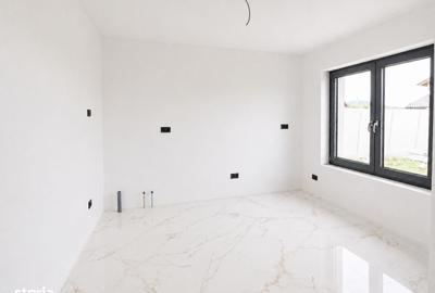 Casă cu 3 camere cu Teren 501 Mp în Sântandrei