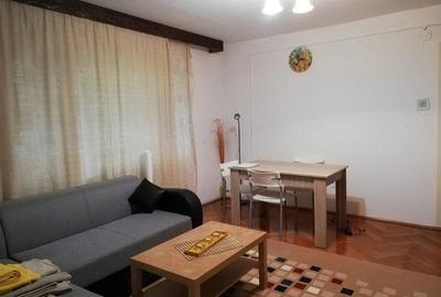 Apartament cu 2 camere semidecomandat în Spitalul Județean