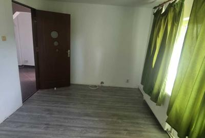 Apartament cu 3 camere decomandat în 2 Moldoveni - 7