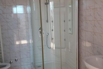 Spațiu comercial, de 360 mp, în Mureșeni