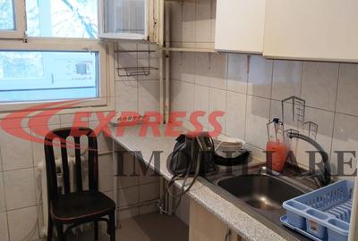 Apartament cu 3 camere decomandat în Titan - 2