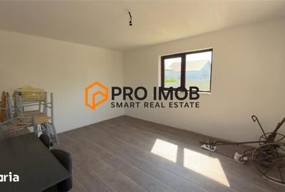 Casă cu 4 camere decomandat cu Teren 995 Mp în Costești - 6