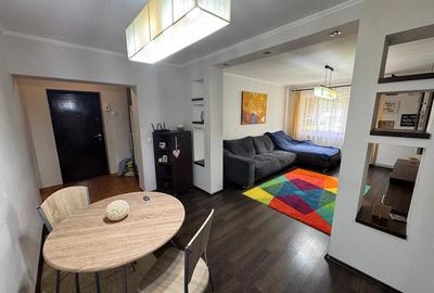 Apartament cu 3 camere decomandat în Central - 1