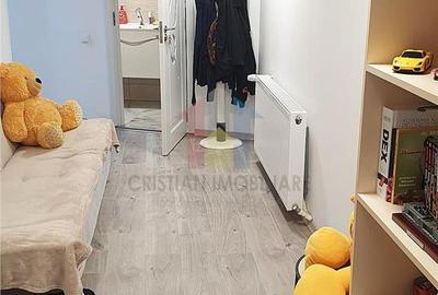 Casă cu 6 camere decomandat cu Teren 280 Mp în Chercea - 14