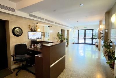Apartament cu 2 camere semidecomandat în Eminescu