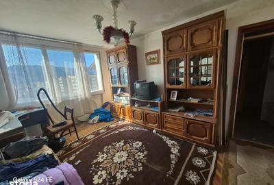 Apartament cu 3 camere în Dărmănești