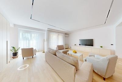 Apartament cu 3 camere în Aviatorilor