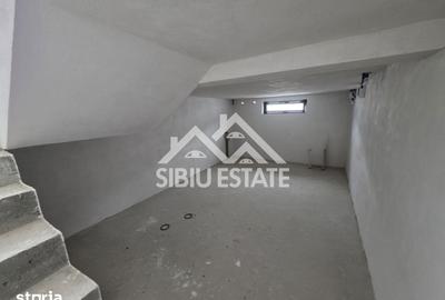 Casă cu 5 camere cu Teren 500 Mp în Central - 12