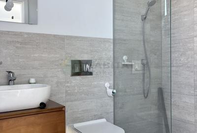 Duplex cu 6 camere cu Canalizare în Central - 30