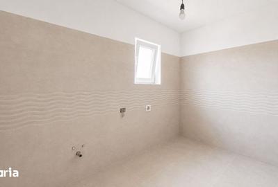 Casă cu 4 camere cu Teren 528 Mp în Sânmihaiu Român - 11